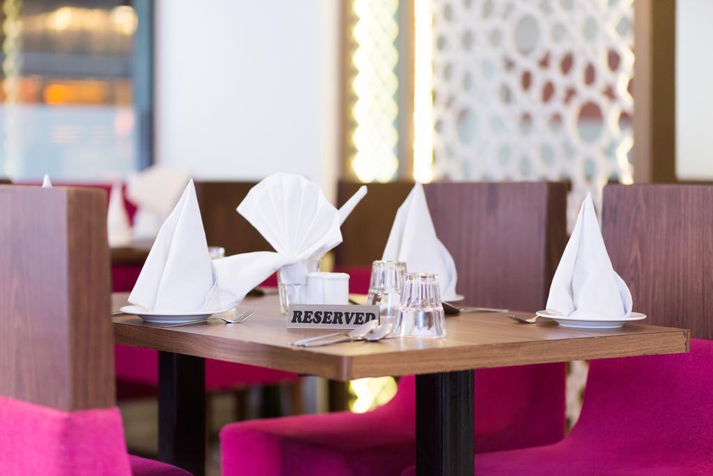 Treatotel Ahmedabad Bagian luar foto